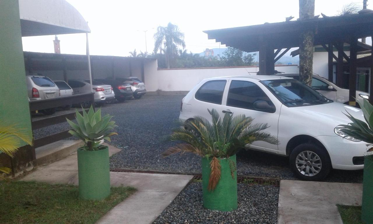 Pousada Vila Do Parque ペーニャ エクステリア 写真